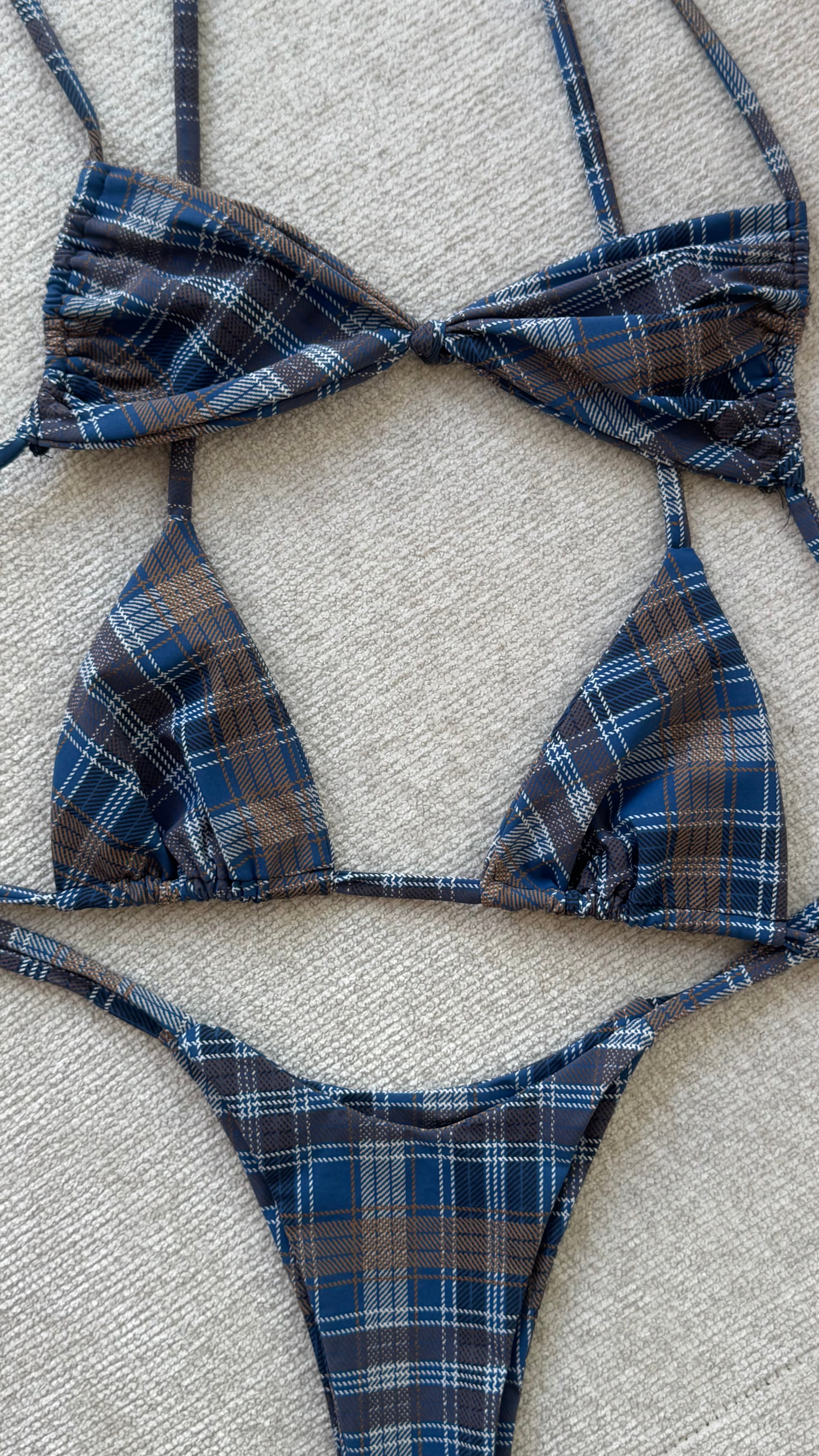 Plaid blue